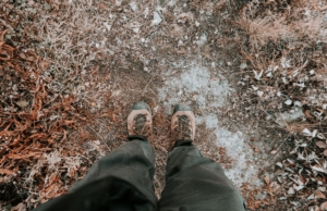 How to solo travel on a budget?