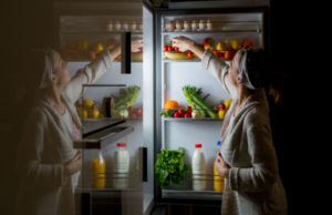 The ill-effects of Eating a Midnight Snack midnight snacks