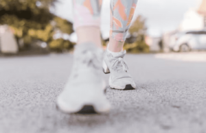 How Many Calories Do You Burn While Walking? Calories Do You Burn While Walking