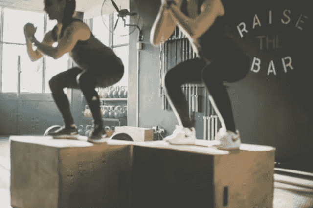 Learn How to Squat Correctly